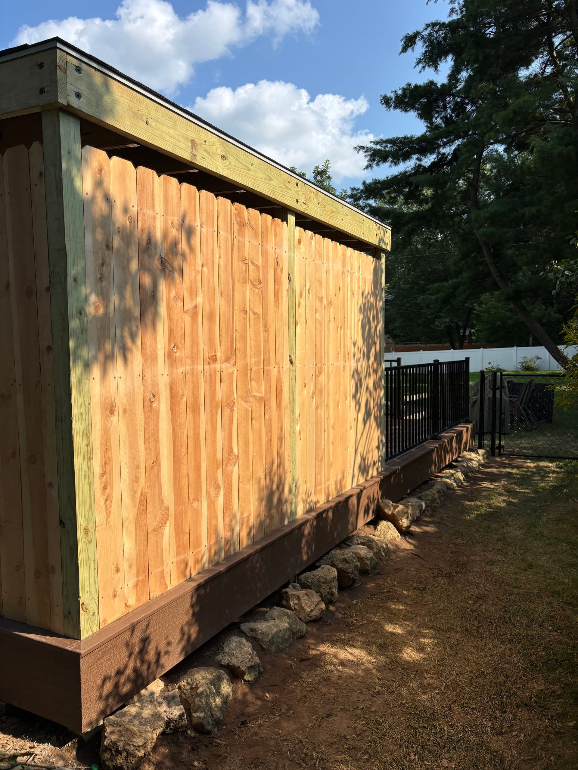 Gallery photos for Trex Deck, Gazebo, Westbury Railing and Fence Build Wrapped: Image #6