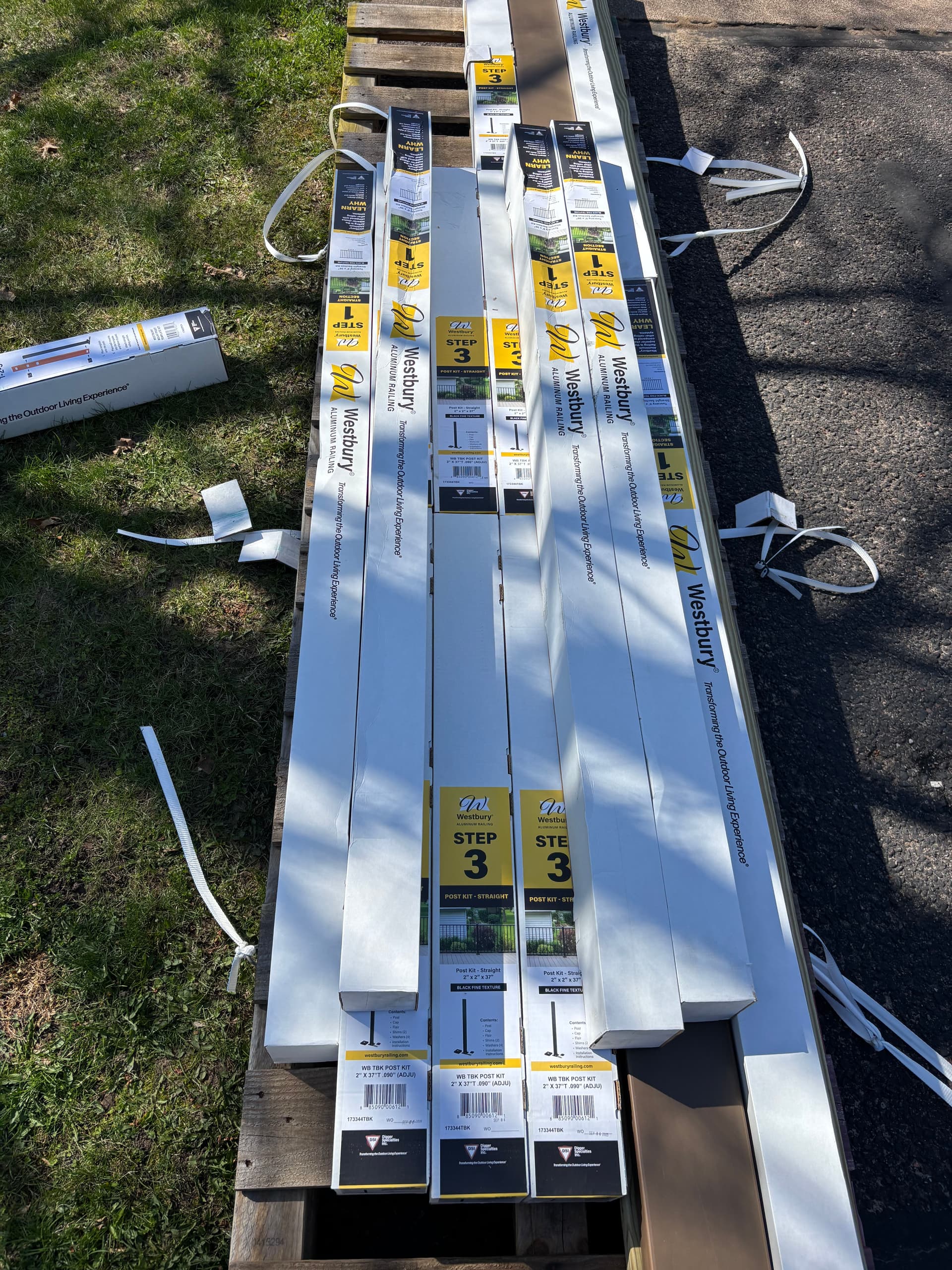 Gallery photos for Westbury Aluminum Railing and Custom Gate Upgrade on a Large Backyard Deck: Image #2