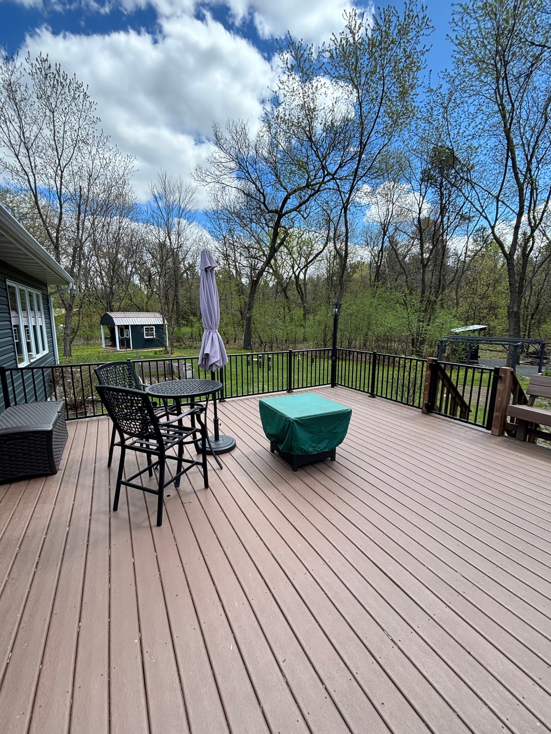Gallery photos for Westbury Aluminum Railing and Custom Gate Upgrade on a Large Backyard Deck: Image #5