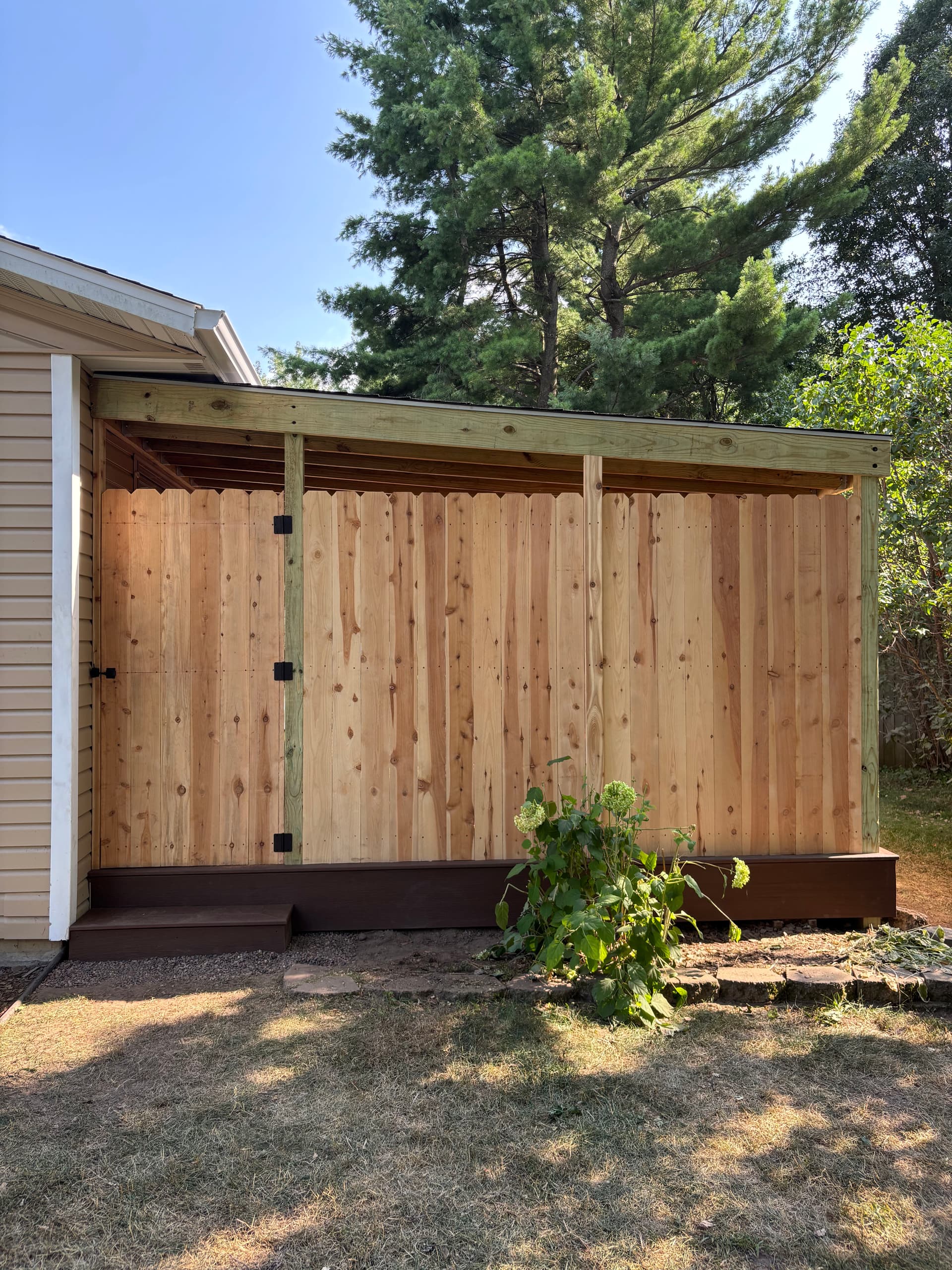 Gallery photos for Trex Deck, Gazebo, Westbury Railing and Fence Build Wrapped: Image #8