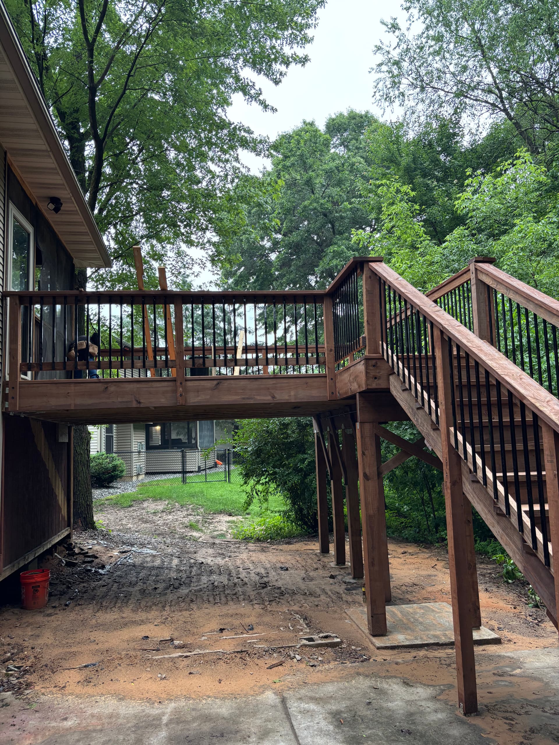 Gallery photos for Full Deck Demo and Custom Build Done Right: Image #6
